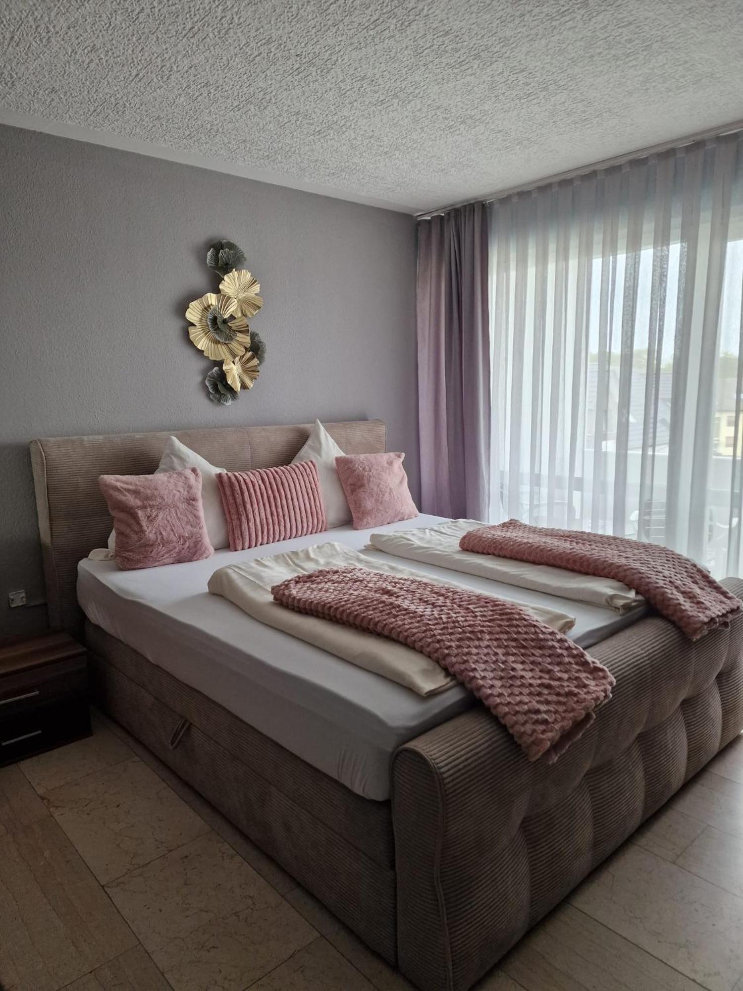 Hotel Hafez Bad Salzuflen Kültér fotó