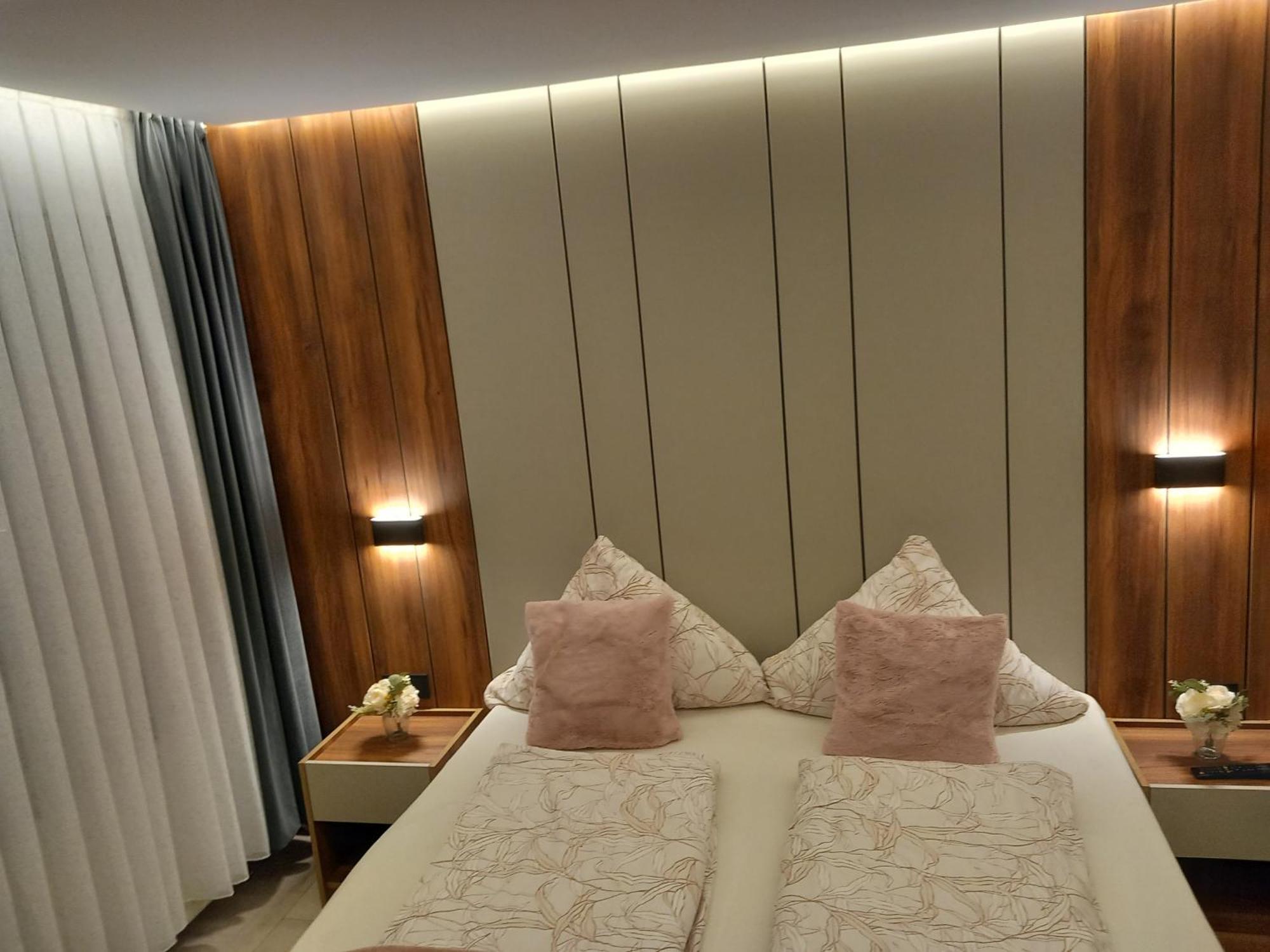 Hotel Hafez Bad Salzuflen Szoba fotó