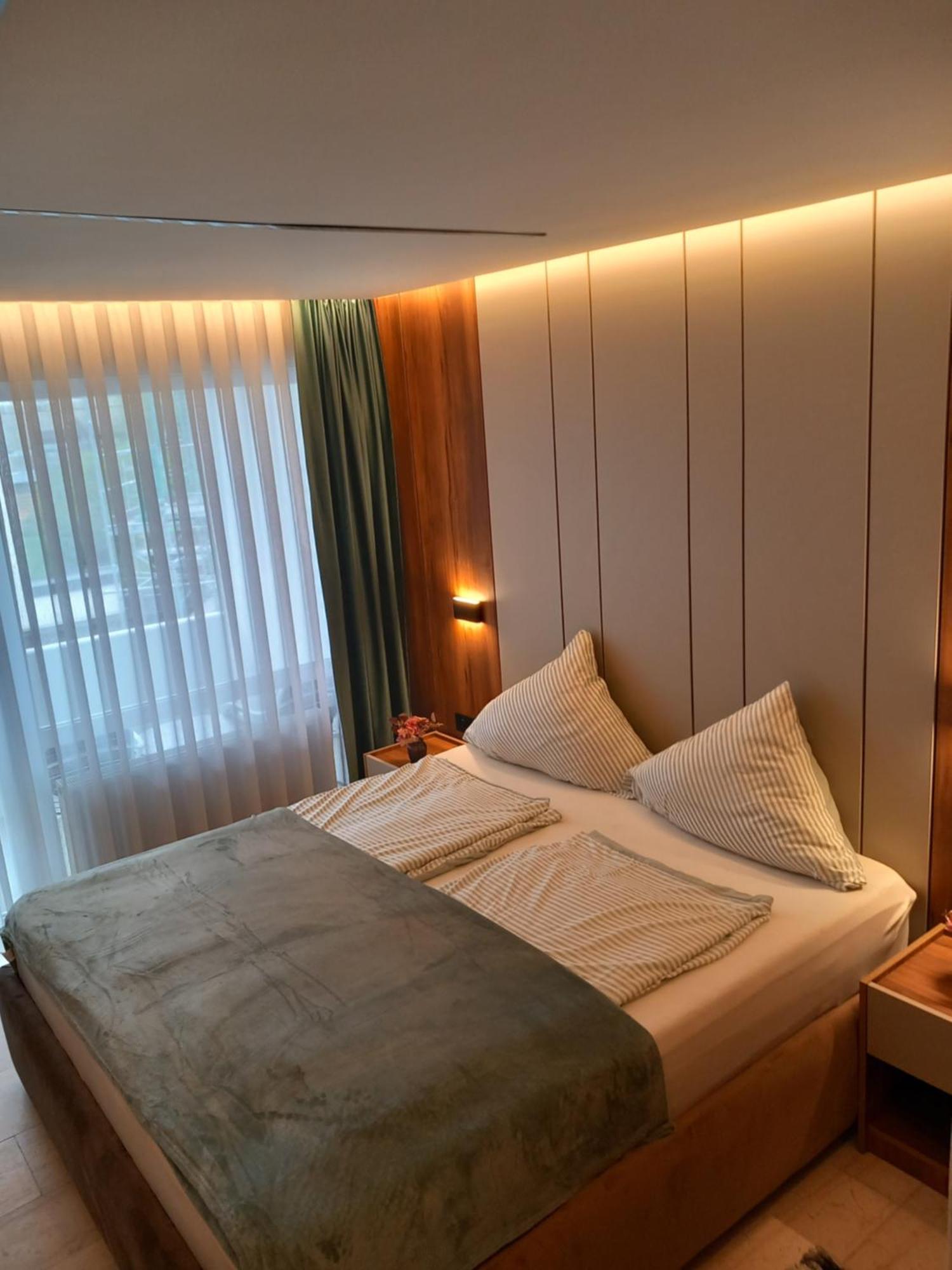 Hotel Hafez Bad Salzuflen Kültér fotó