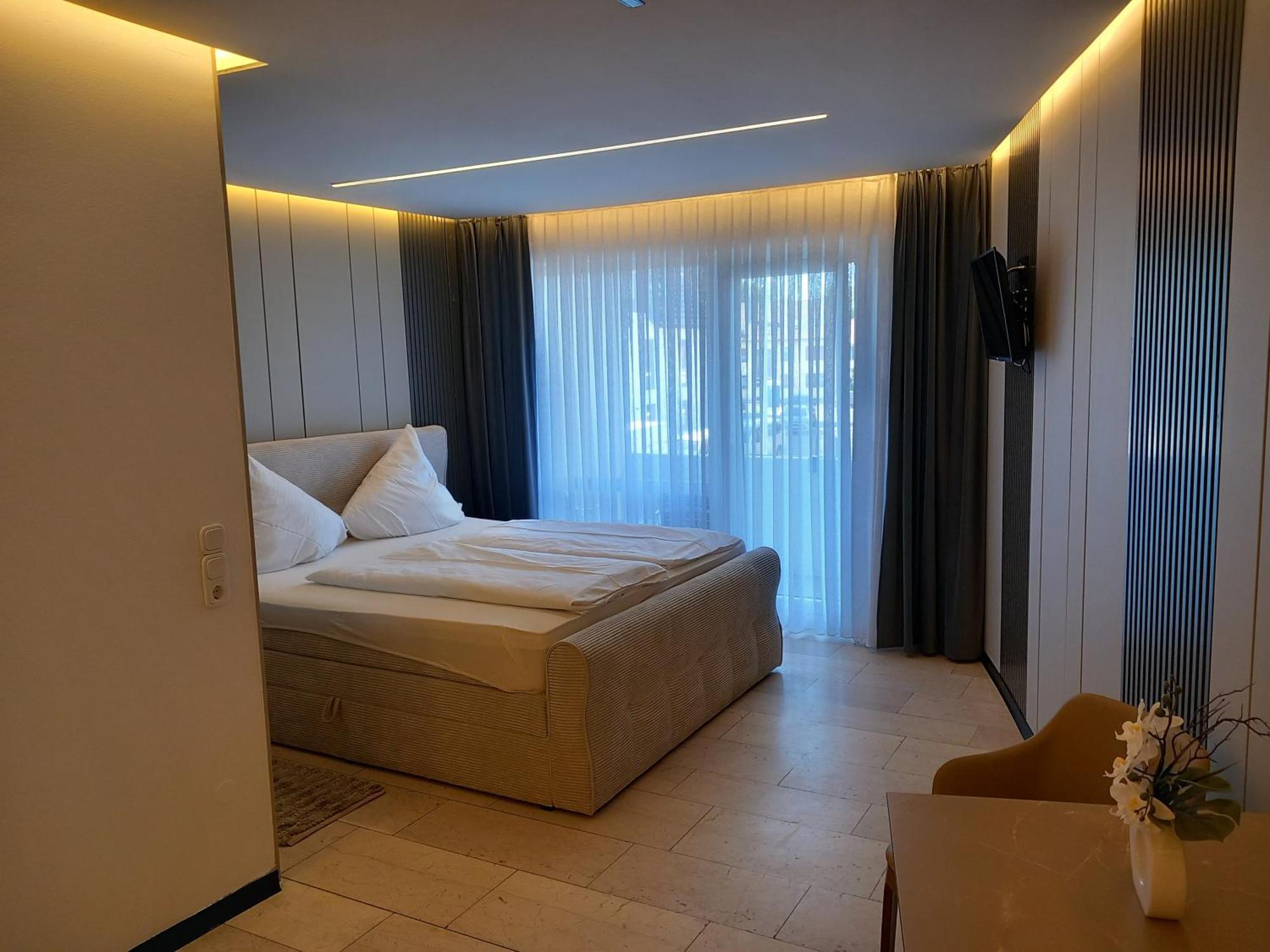 Hotel Hafez Bad Salzuflen Szoba fotó
